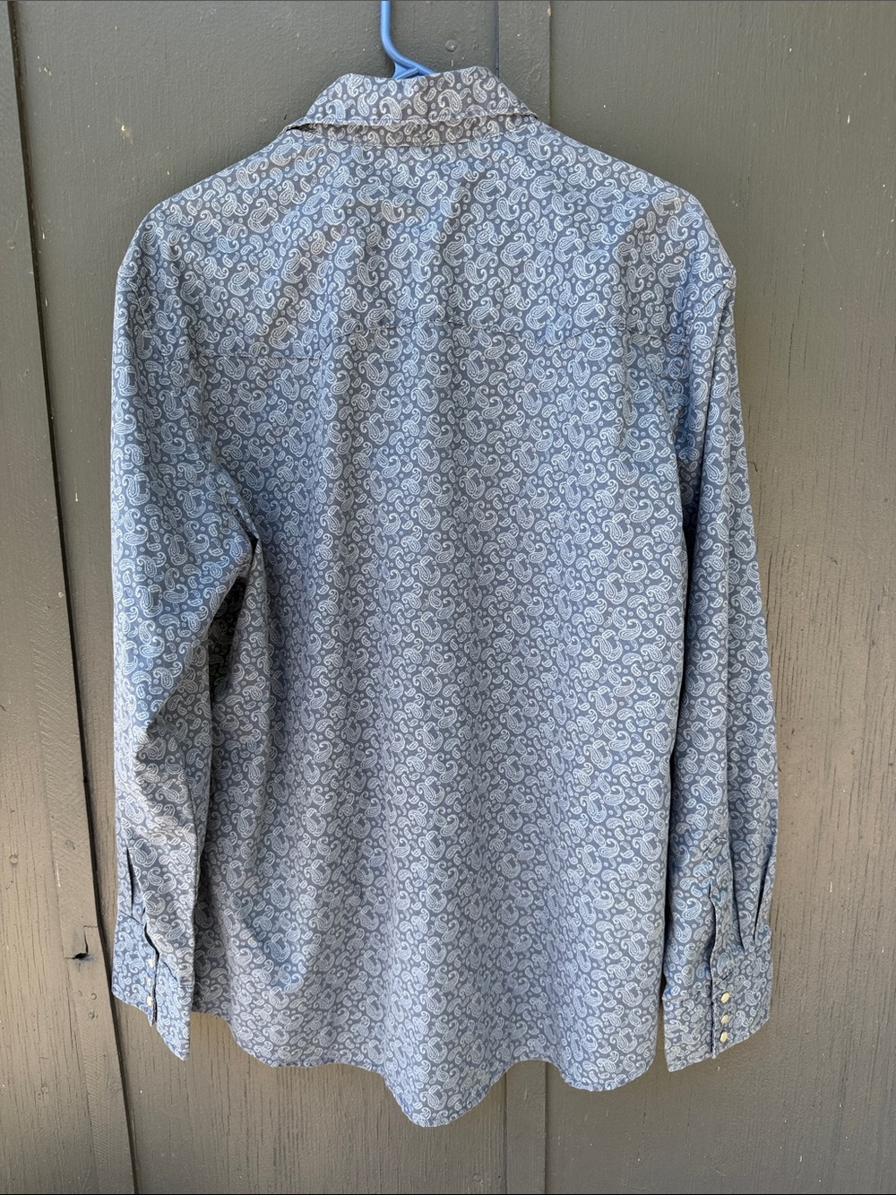 Wrangler Blue Paisley Button-Front Western Shirt - Picture 7 of 7